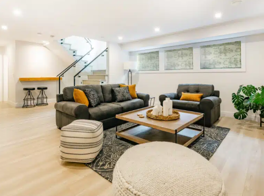 Римские жалюзи для коротких широких окон