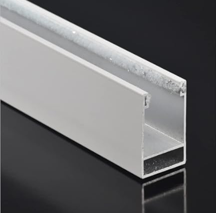 U-образные боковые каналы ПВХ для полной обработки оконных окон