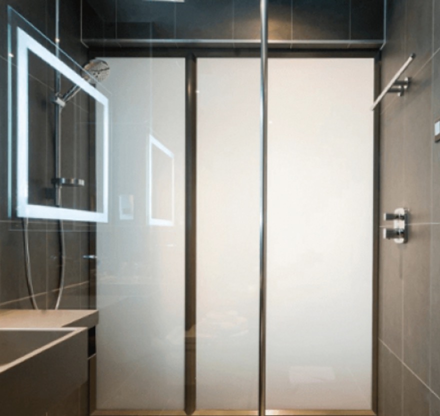 Является ли умное стекло и умная пленка водонепроницаемыми?