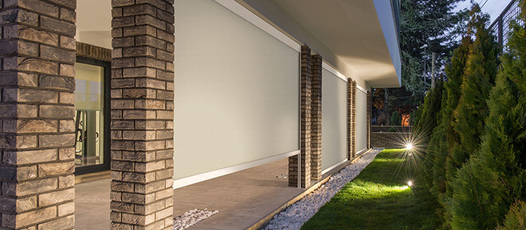 Дверные жалюзи внутреннего дворика