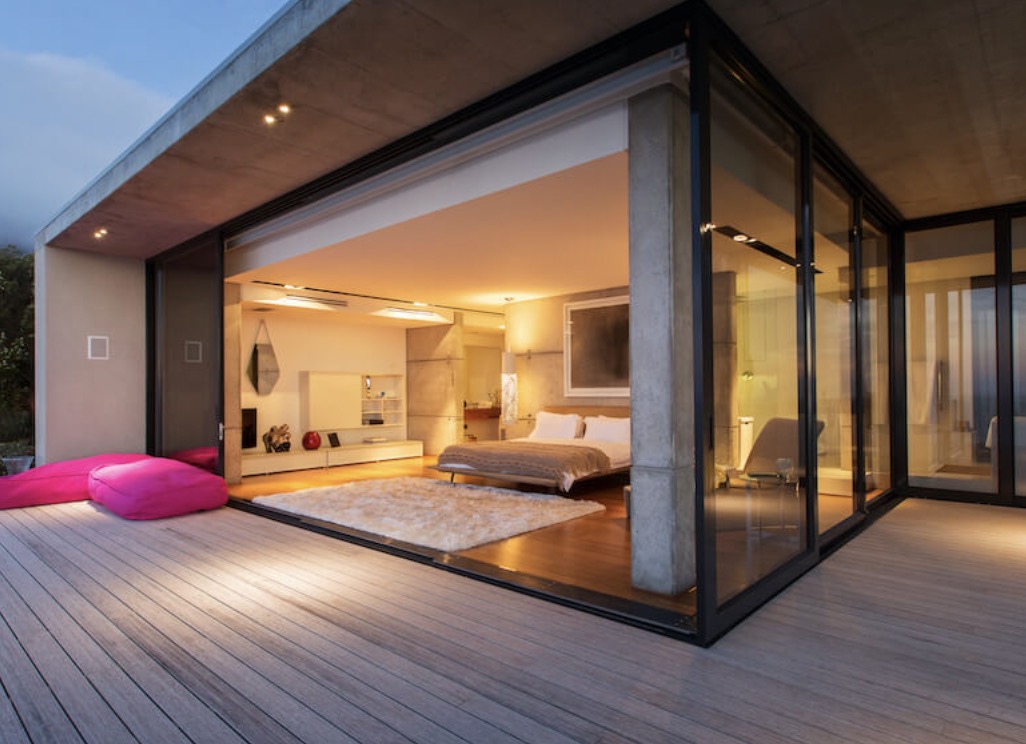 Работает ли умная пленка снаружи?