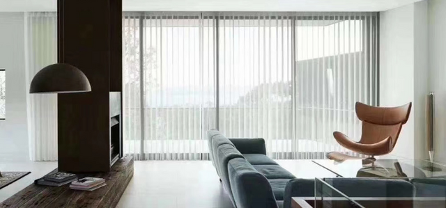 Комнатные жалюзи