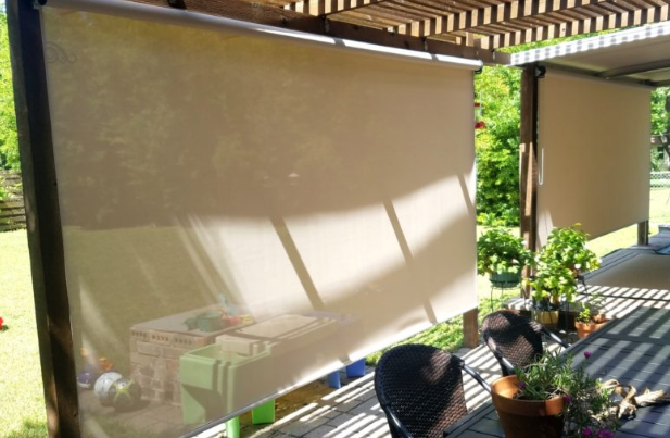 Blackout Roller Shades с боковыми дорожками 