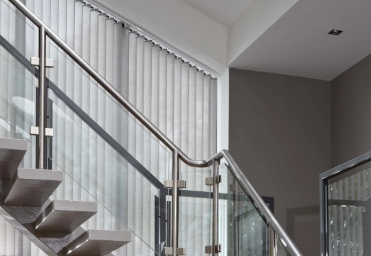 Вертикальные угловые оттенки